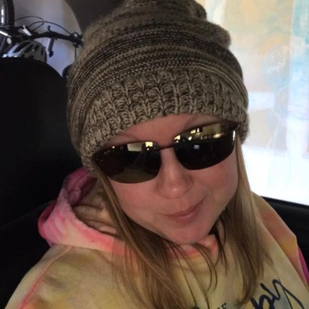 Meet your Posher, Lisa